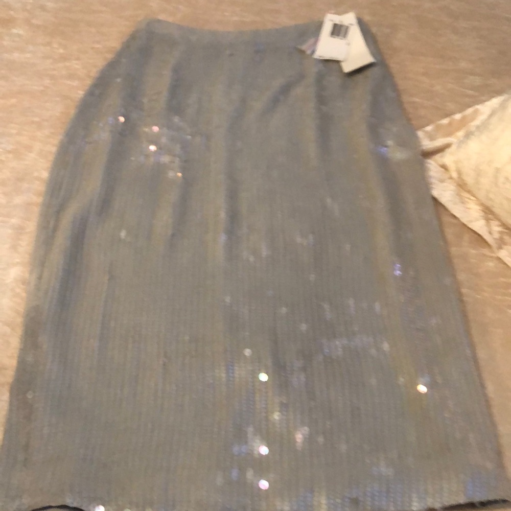 Pencil skirt
